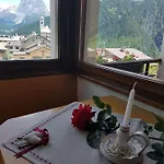 Posta 2* Colle Santa Lucia