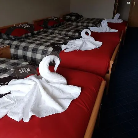 Posta 2* Colle Santa Lucia