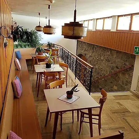 Posta Hotel 2*